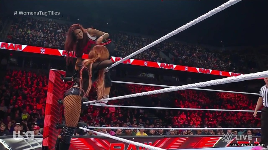 WWE_Monday_Night_Raw_2023_02_27_720p_HDTV_x264-NWCHD_mp4_007018022.jpg
