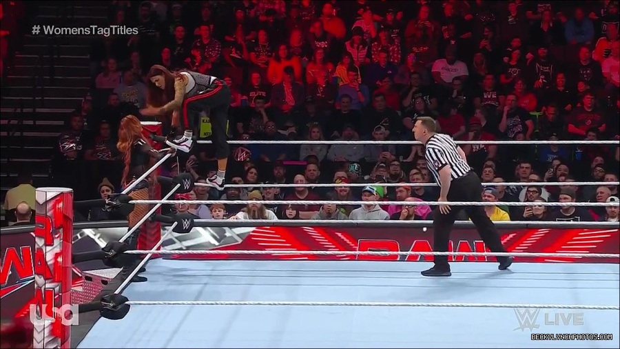 WWE_Monday_Night_Raw_2023_02_27_720p_HDTV_x264-NWCHD_mp4_007019691.jpg