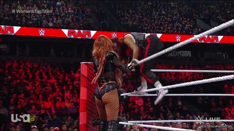 WWE_Monday_Night_Raw_2023_02_27_720p_HDTV_x264-NWCHD_mp4_007022093.jpg