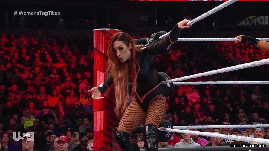 WWE_Monday_Night_Raw_2023_02_27_720p_HDTV_x264-NWCHD_mp4_007026097.jpg