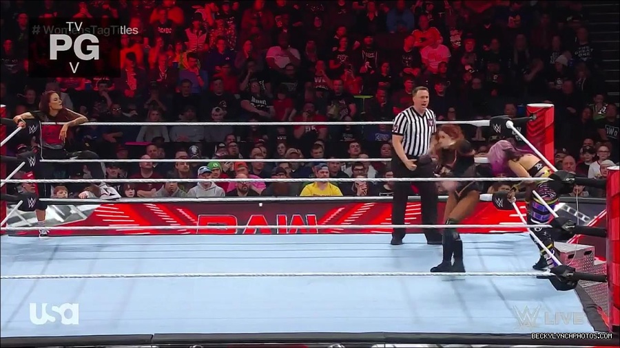 WWE_Monday_Night_Raw_2023_02_27_720p_HDTV_x264-NWCHD_mp4_007049321.jpg
