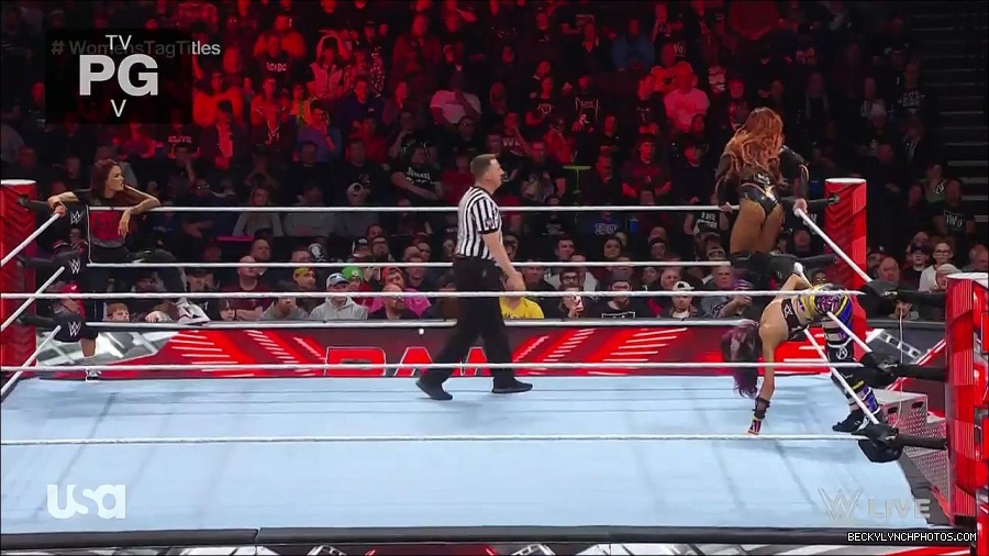 WWE_Monday_Night_Raw_2023_02_27_720p_HDTV_x264-NWCHD_mp4_007052524.jpg