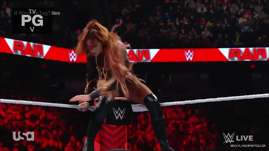 WWE_Monday_Night_Raw_2023_02_27_720p_HDTV_x264-NWCHD_mp4_007054126.jpg
