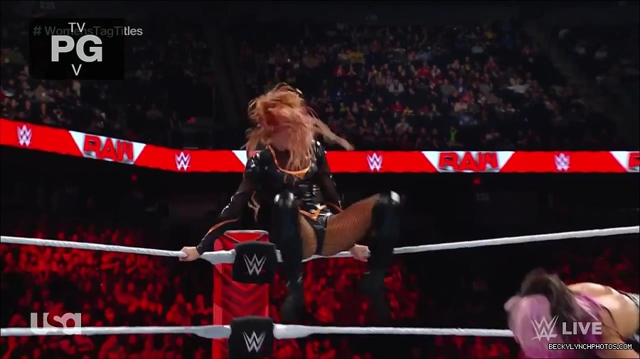WWE_Monday_Night_Raw_2023_02_27_720p_HDTV_x264-NWCHD_mp4_007056128.jpg