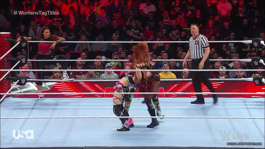 WWE_Monday_Night_Raw_2023_02_27_720p_HDTV_x264-NWCHD_mp4_007066939.jpg