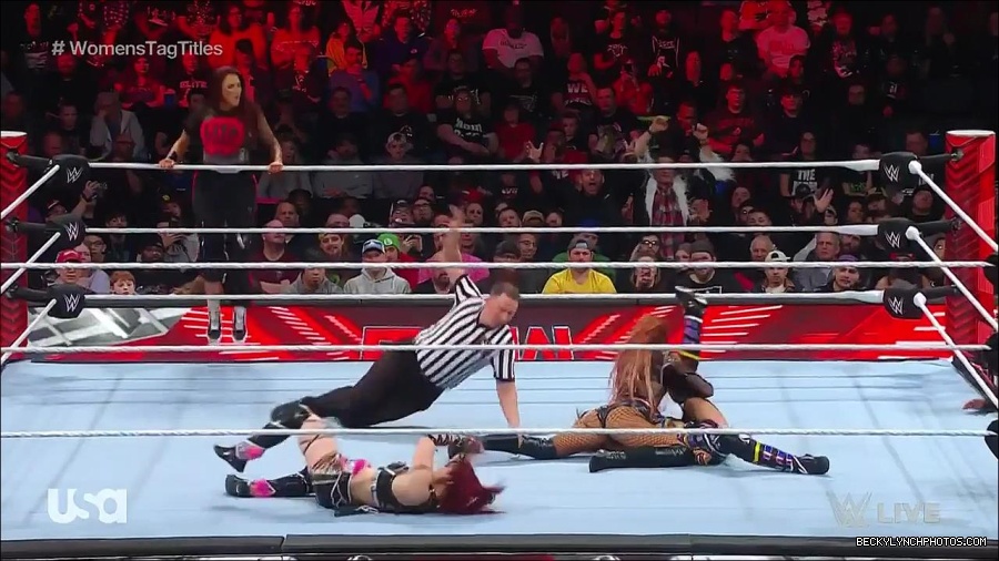 WWE_Monday_Night_Raw_2023_02_27_720p_HDTV_x264-NWCHD_mp4_007075747.jpg