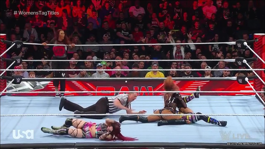 WWE_Monday_Night_Raw_2023_02_27_720p_HDTV_x264-NWCHD_mp4_007076148.jpg