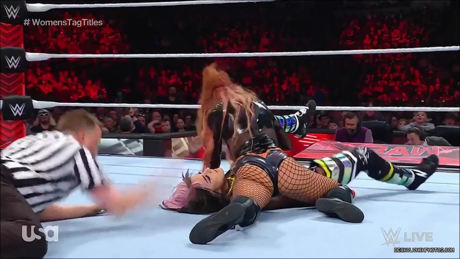 WWE_Monday_Night_Raw_2023_02_27_720p_HDTV_x264-NWCHD_mp4_007076949.jpg