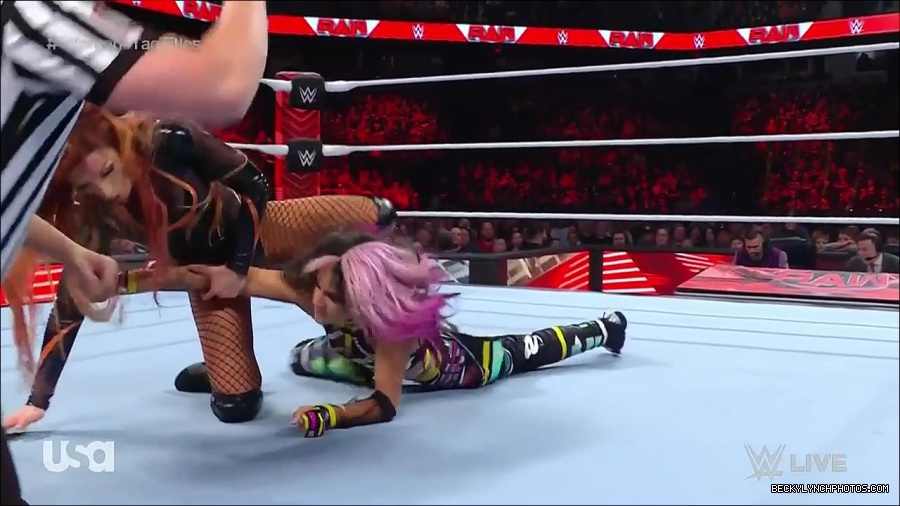 WWE_Monday_Night_Raw_2023_02_27_720p_HDTV_x264-NWCHD_mp4_007110182.jpg