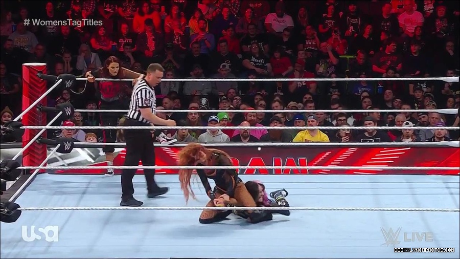 WWE_Monday_Night_Raw_2023_02_27_720p_HDTV_x264-NWCHD_mp4_007112584.jpg