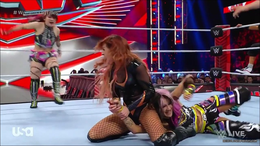 WWE_Monday_Night_Raw_2023_02_27_720p_HDTV_x264-NWCHD_mp4_007123395.jpg