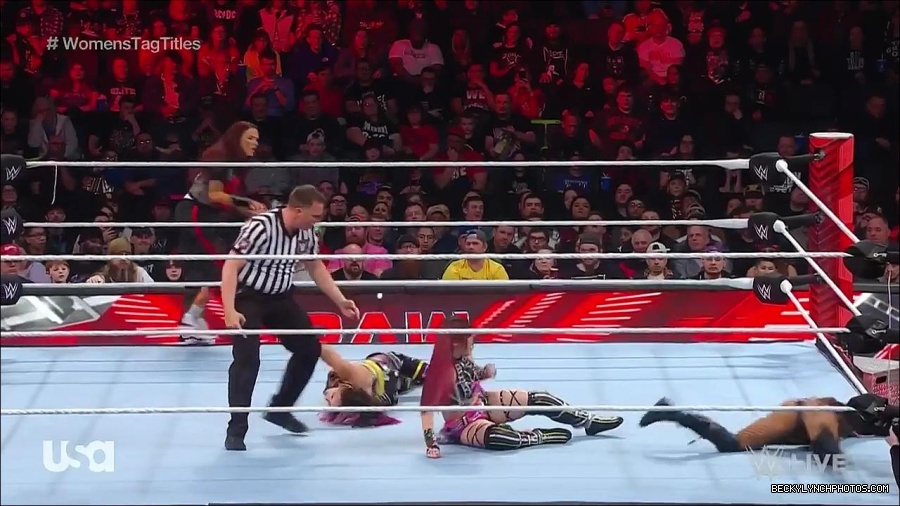 WWE_Monday_Night_Raw_2023_02_27_720p_HDTV_x264-NWCHD_mp4_007125797.jpg