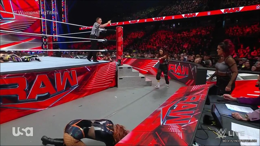 WWE_Monday_Night_Raw_2023_02_27_720p_HDTV_x264-NWCHD_mp4_007132604.jpg