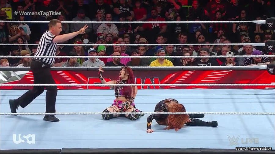 WWE_Monday_Night_Raw_2023_02_27_720p_HDTV_x264-NWCHD_mp4_007173445.jpg
