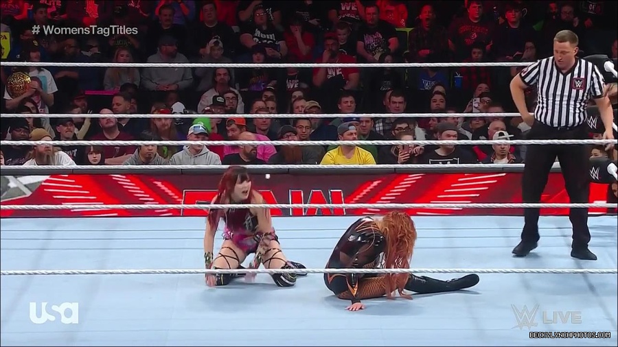 WWE_Monday_Night_Raw_2023_02_27_720p_HDTV_x264-NWCHD_mp4_007177449.jpg