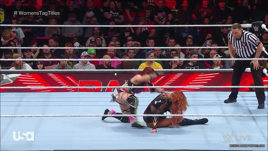 WWE_Monday_Night_Raw_2023_02_27_720p_HDTV_x264-NWCHD_mp4_007178250.jpg