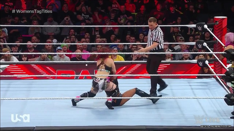 WWE_Monday_Night_Raw_2023_02_27_720p_HDTV_x264-NWCHD_mp4_007180252.jpg