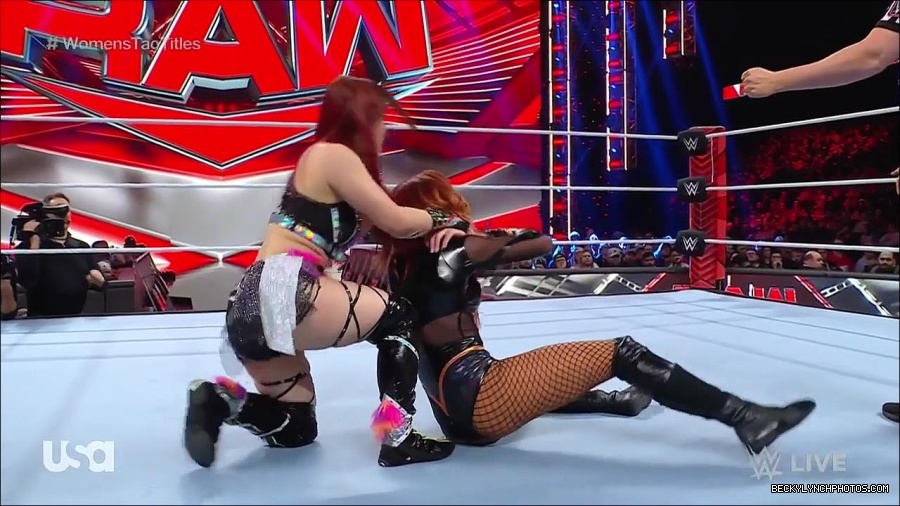 WWE_Monday_Night_Raw_2023_02_27_720p_HDTV_x264-NWCHD_mp4_007181453.jpg