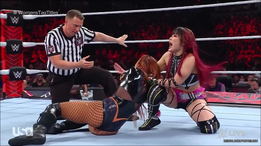 WWE_Monday_Night_Raw_2023_02_27_720p_HDTV_x264-NWCHD_mp4_007189461.jpg