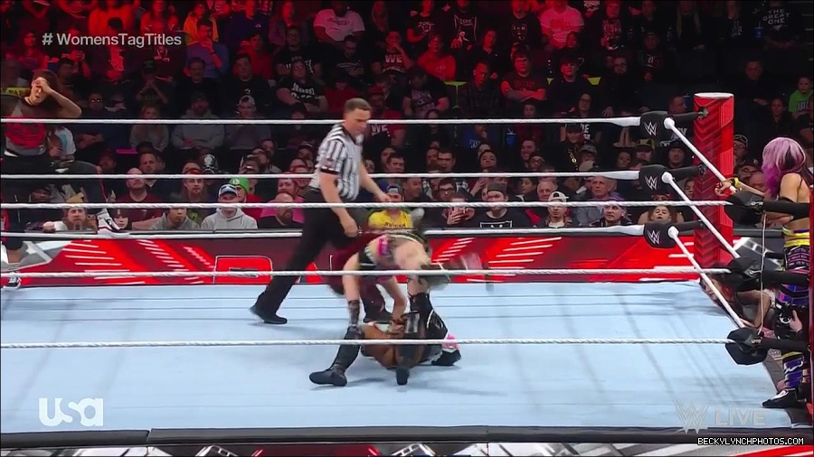 WWE_Monday_Night_Raw_2023_02_27_720p_HDTV_x264-NWCHD_mp4_007198270.jpg