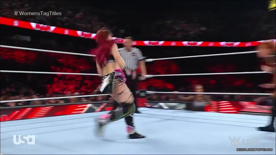 WWE_Monday_Night_Raw_2023_02_27_720p_HDTV_x264-NWCHD_mp4_007200672.jpg