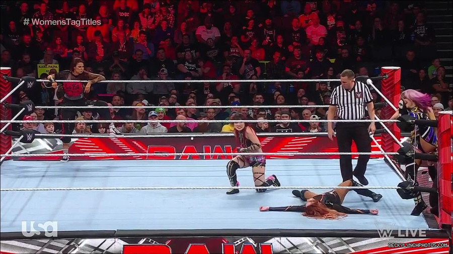 WWE_Monday_Night_Raw_2023_02_27_720p_HDTV_x264-NWCHD_mp4_007205077.jpg