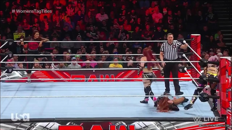 WWE_Monday_Night_Raw_2023_02_27_720p_HDTV_x264-NWCHD_mp4_007208680.jpg