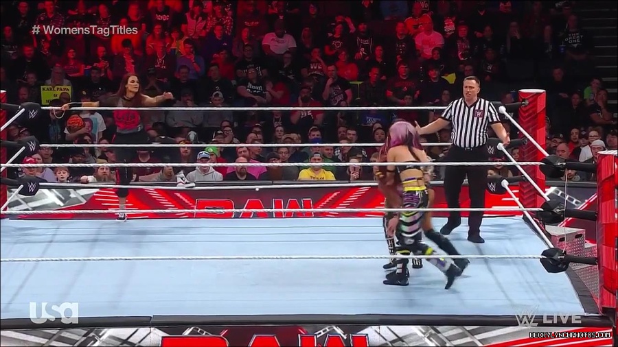 WWE_Monday_Night_Raw_2023_02_27_720p_HDTV_x264-NWCHD_mp4_007212284.jpg