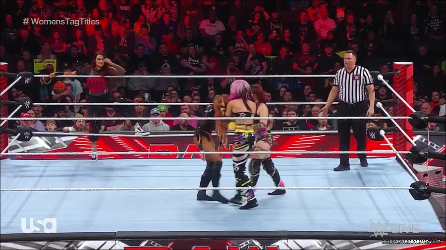 WWE_Monday_Night_Raw_2023_02_27_720p_HDTV_x264-NWCHD_mp4_007213085.jpg