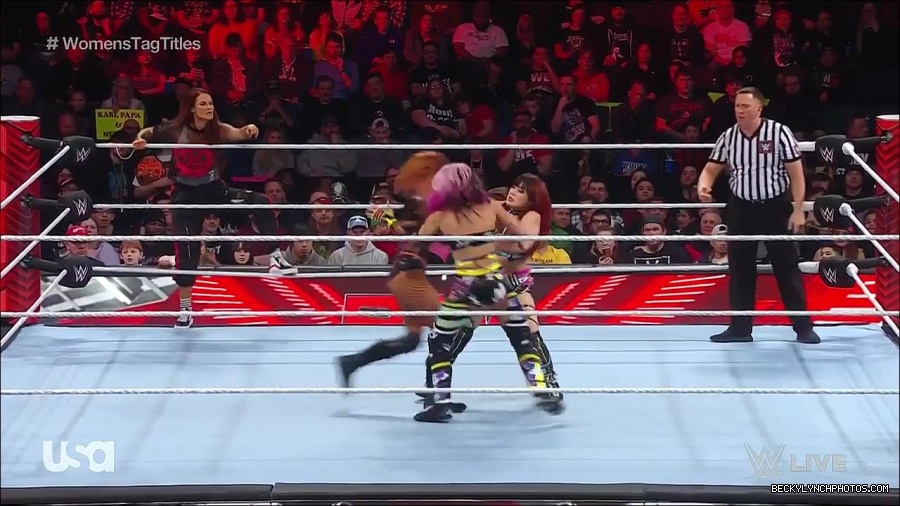 WWE_Monday_Night_Raw_2023_02_27_720p_HDTV_x264-NWCHD_mp4_007214686.jpg