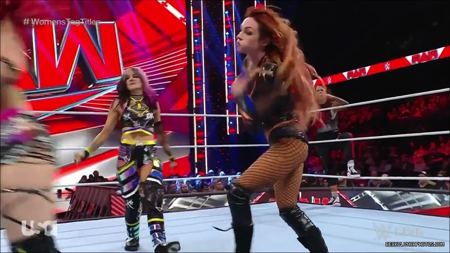 WWE_Monday_Night_Raw_2023_02_27_720p_HDTV_x264-NWCHD_mp4_007217489.jpg