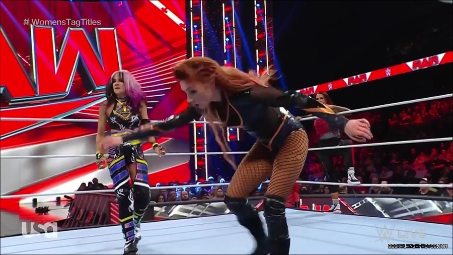 WWE_Monday_Night_Raw_2023_02_27_720p_HDTV_x264-NWCHD_mp4_007217889.jpg