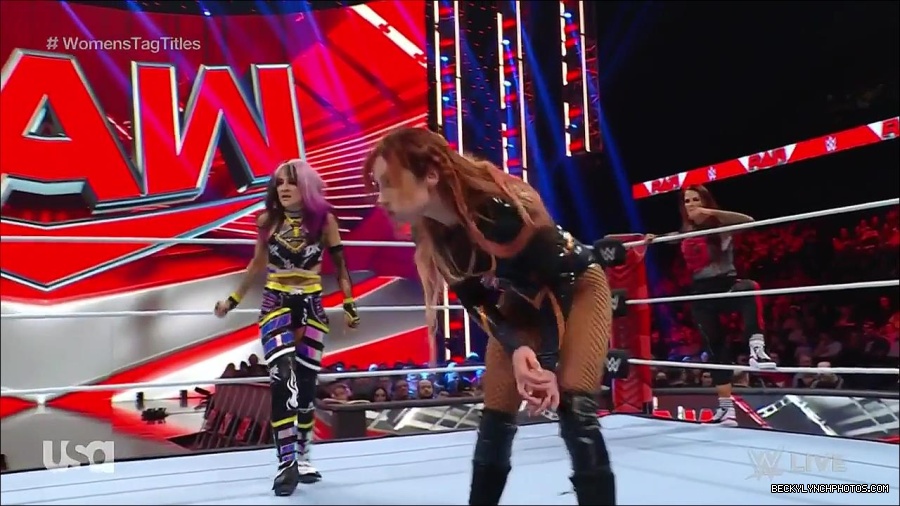 WWE_Monday_Night_Raw_2023_02_27_720p_HDTV_x264-NWCHD_mp4_007218290.jpg