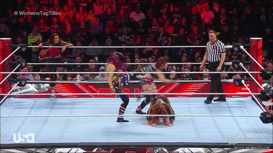 WWE_Monday_Night_Raw_2023_02_27_720p_HDTV_x264-NWCHD_mp4_007220292.jpg