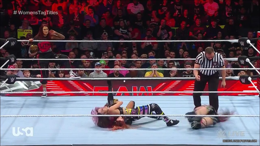 WWE_Monday_Night_Raw_2023_02_27_720p_HDTV_x264-NWCHD_mp4_007224296.jpg