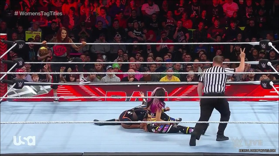 WWE_Monday_Night_Raw_2023_02_27_720p_HDTV_x264-NWCHD_mp4_007229101.jpg