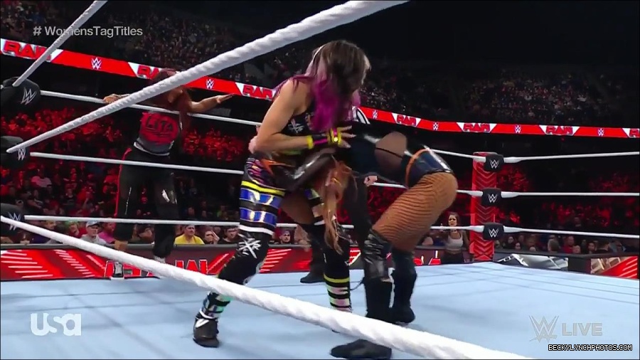 WWE_Monday_Night_Raw_2023_02_27_720p_HDTV_x264-NWCHD_mp4_007252324.jpg