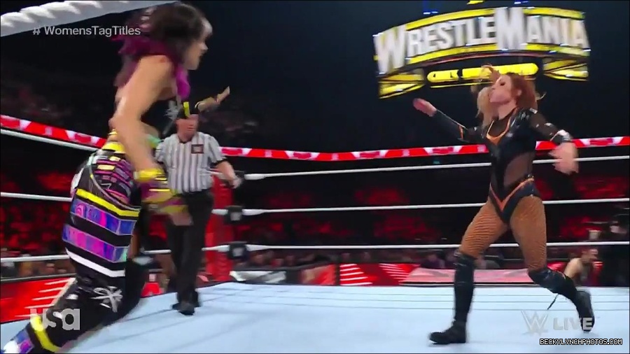 WWE_Monday_Night_Raw_2023_02_27_720p_HDTV_x264-NWCHD_mp4_007253525.jpg