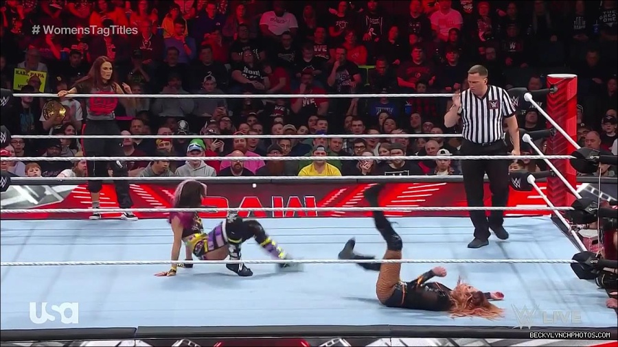 WWE_Monday_Night_Raw_2023_02_27_720p_HDTV_x264-NWCHD_mp4_007256728.jpg