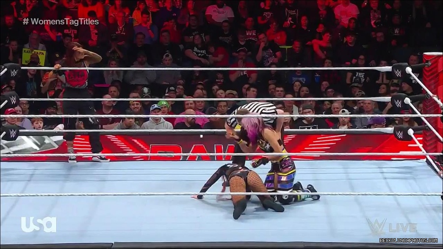 WWE_Monday_Night_Raw_2023_02_27_720p_HDTV_x264-NWCHD_mp4_007270342.jpg