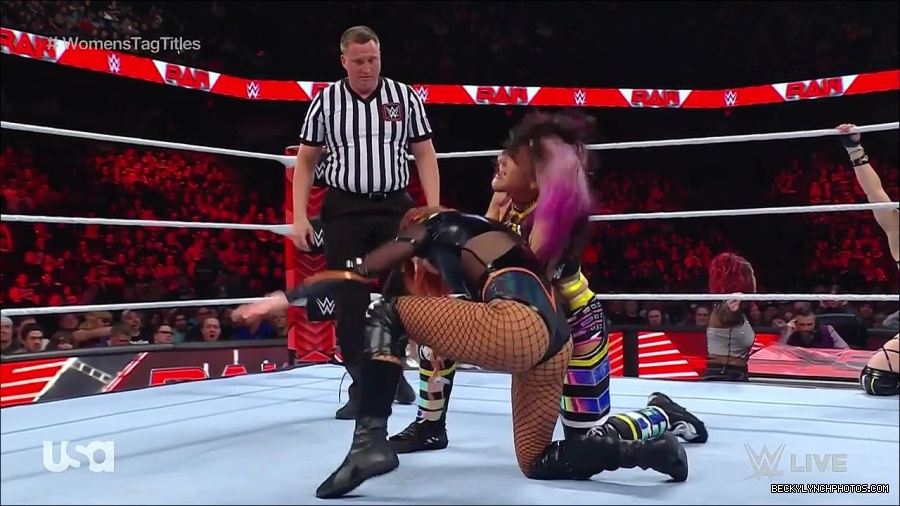 WWE_Monday_Night_Raw_2023_02_27_720p_HDTV_x264-NWCHD_mp4_007272744.jpg