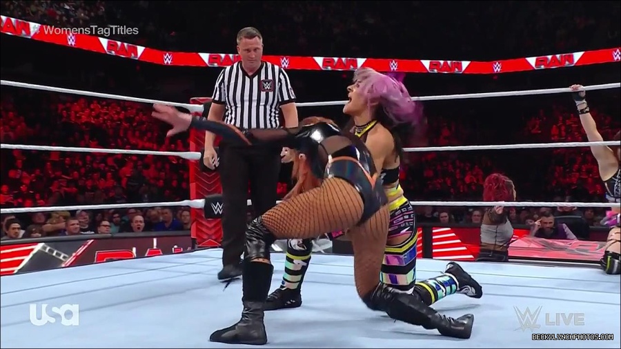 WWE_Monday_Night_Raw_2023_02_27_720p_HDTV_x264-NWCHD_mp4_007273145.jpg