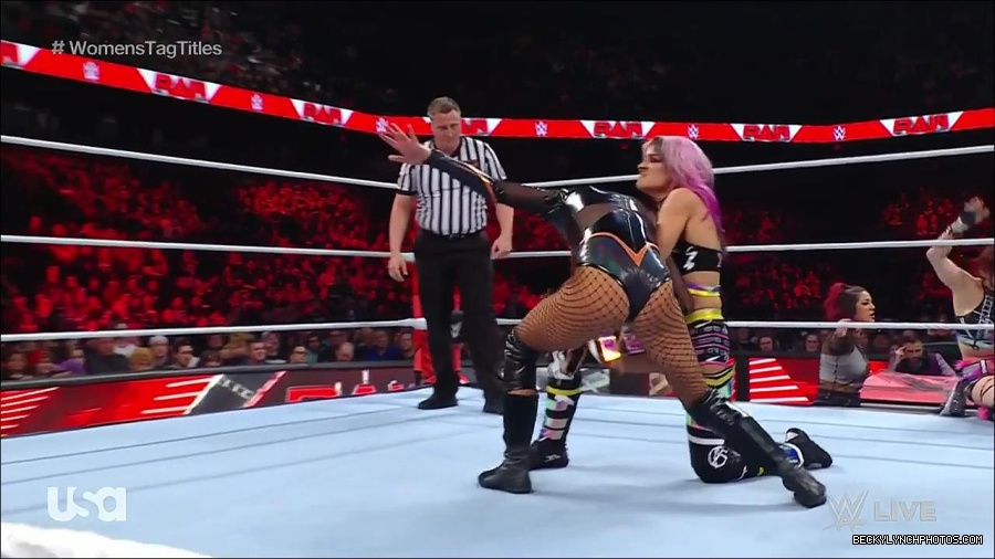WWE_Monday_Night_Raw_2023_02_27_720p_HDTV_x264-NWCHD_mp4_007273945.jpg