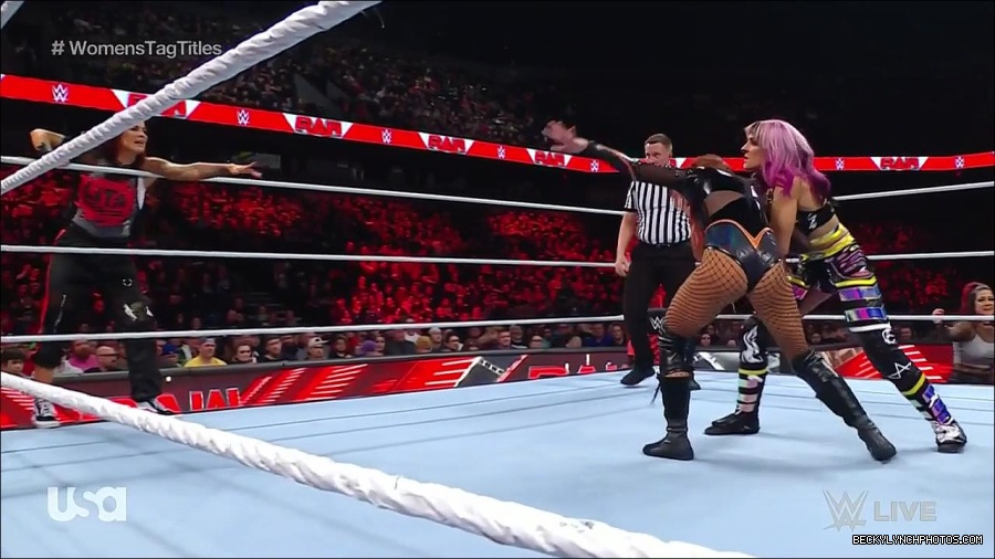 WWE_Monday_Night_Raw_2023_02_27_720p_HDTV_x264-NWCHD_mp4_007275147.jpg