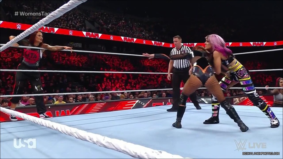 WWE_Monday_Night_Raw_2023_02_27_720p_HDTV_x264-NWCHD_mp4_007275547.jpg
