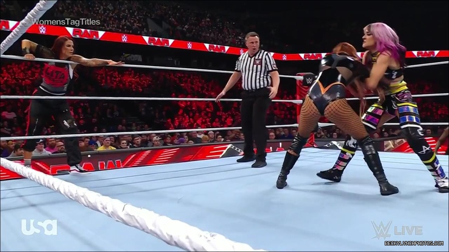 WWE_Monday_Night_Raw_2023_02_27_720p_HDTV_x264-NWCHD_mp4_007276748.jpg