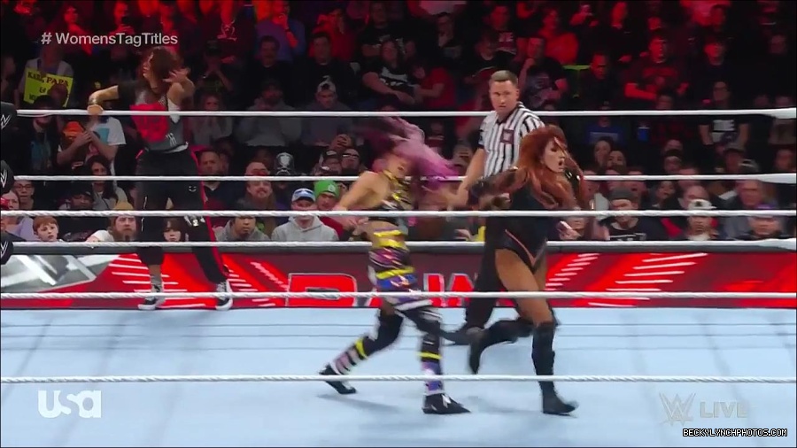 WWE_Monday_Night_Raw_2023_02_27_720p_HDTV_x264-NWCHD_mp4_007286758.jpg
