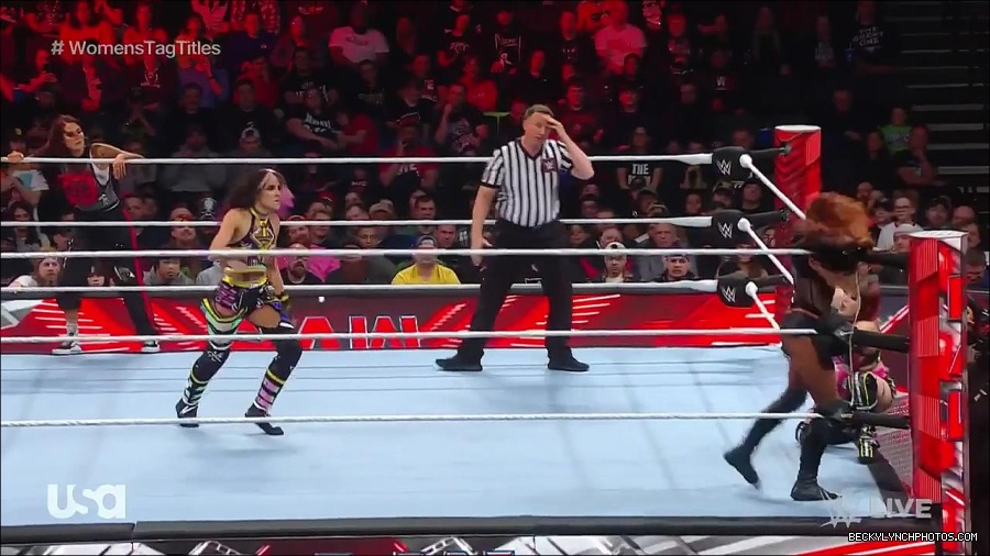 WWE_Monday_Night_Raw_2023_02_27_720p_HDTV_x264-NWCHD_mp4_007287559.jpg