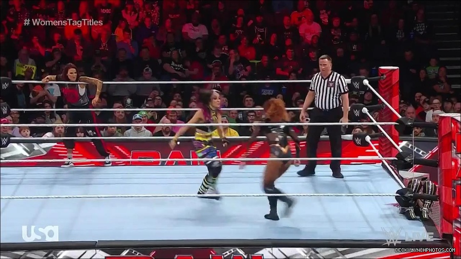 WWE_Monday_Night_Raw_2023_02_27_720p_HDTV_x264-NWCHD_mp4_007292764.jpg