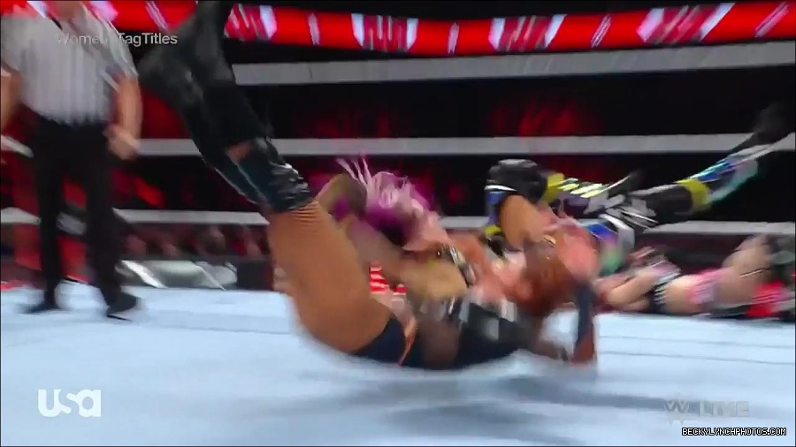 WWE_Monday_Night_Raw_2023_02_27_720p_HDTV_x264-NWCHD_mp4_007293565.jpg